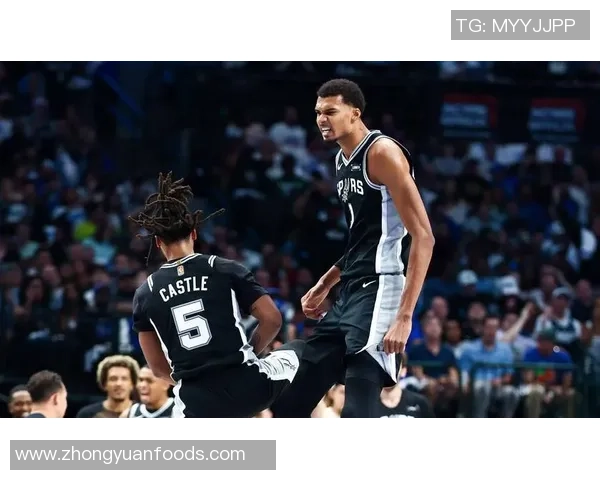 雷霆与马刺强强对决CCTV5直播精彩赛事不容错过